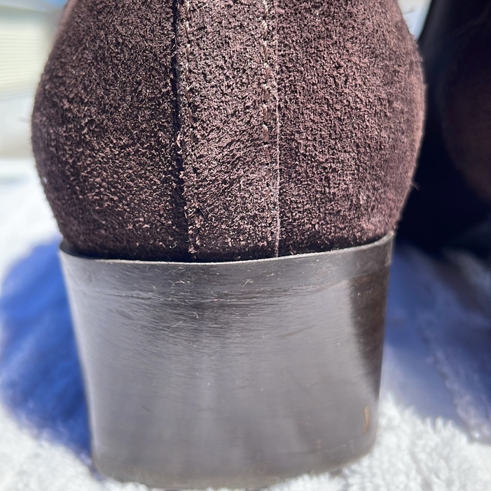 Aquatalia Falco Suede Bootie, 9 1/2 - Picture 14 of 15